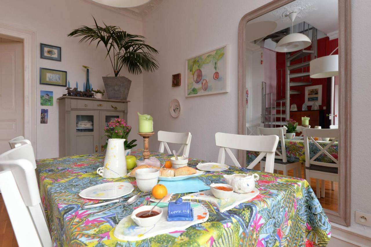 コルマール シャンブル ドート シェ ミス ババ Bed & Breakfast エクステリア 写真